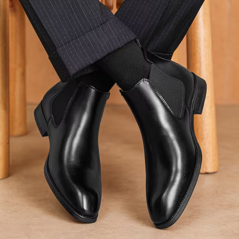 Laarzen met vierkante neus en elastische zijpanelen