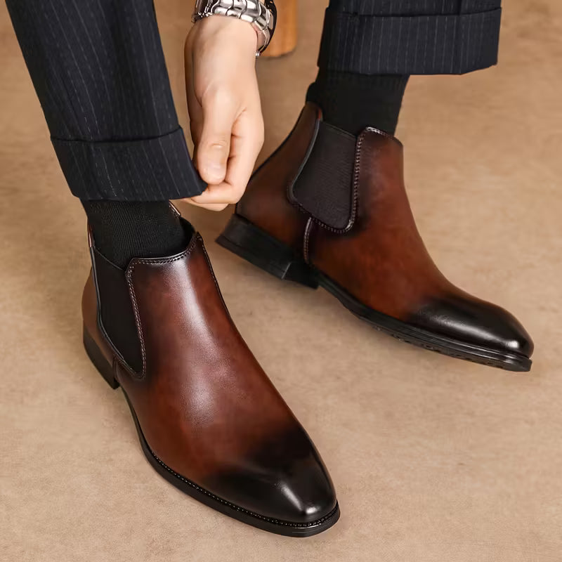 Laarzen met vierkante neus en elastische zijpanelen