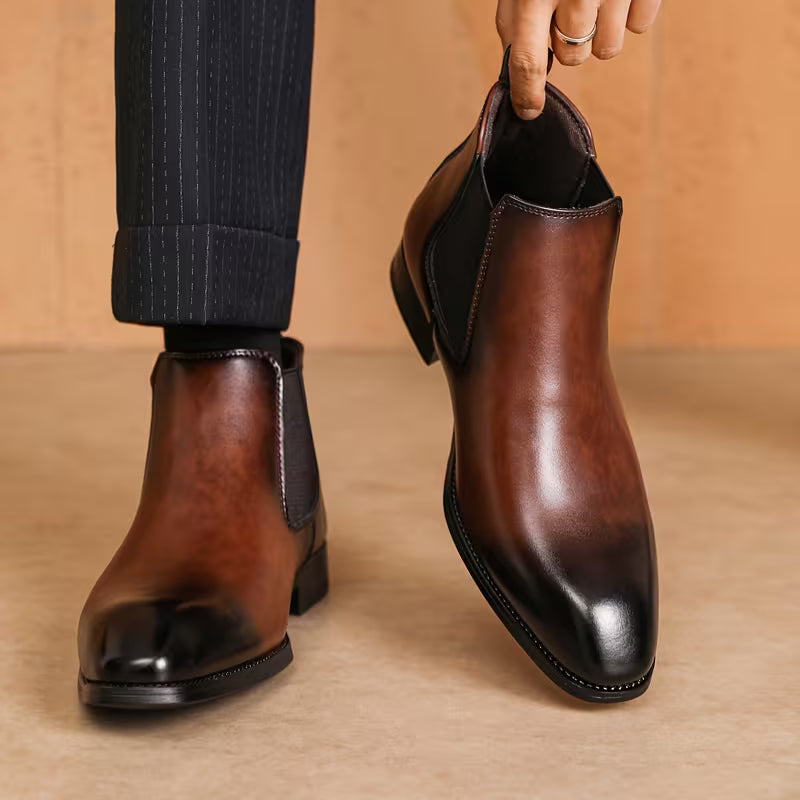 Laarzen met vierkante neus en elastische zijpanelen