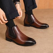 Laarzen met vierkante neus en elastische zijpanelen