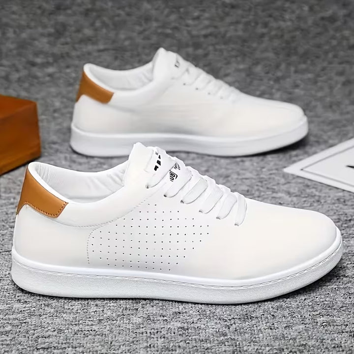 Lage skateschoenen met vetersluiting en perforaties