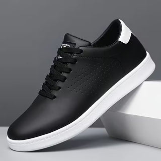 Lage skateschoenen met vetersluiting en perforaties