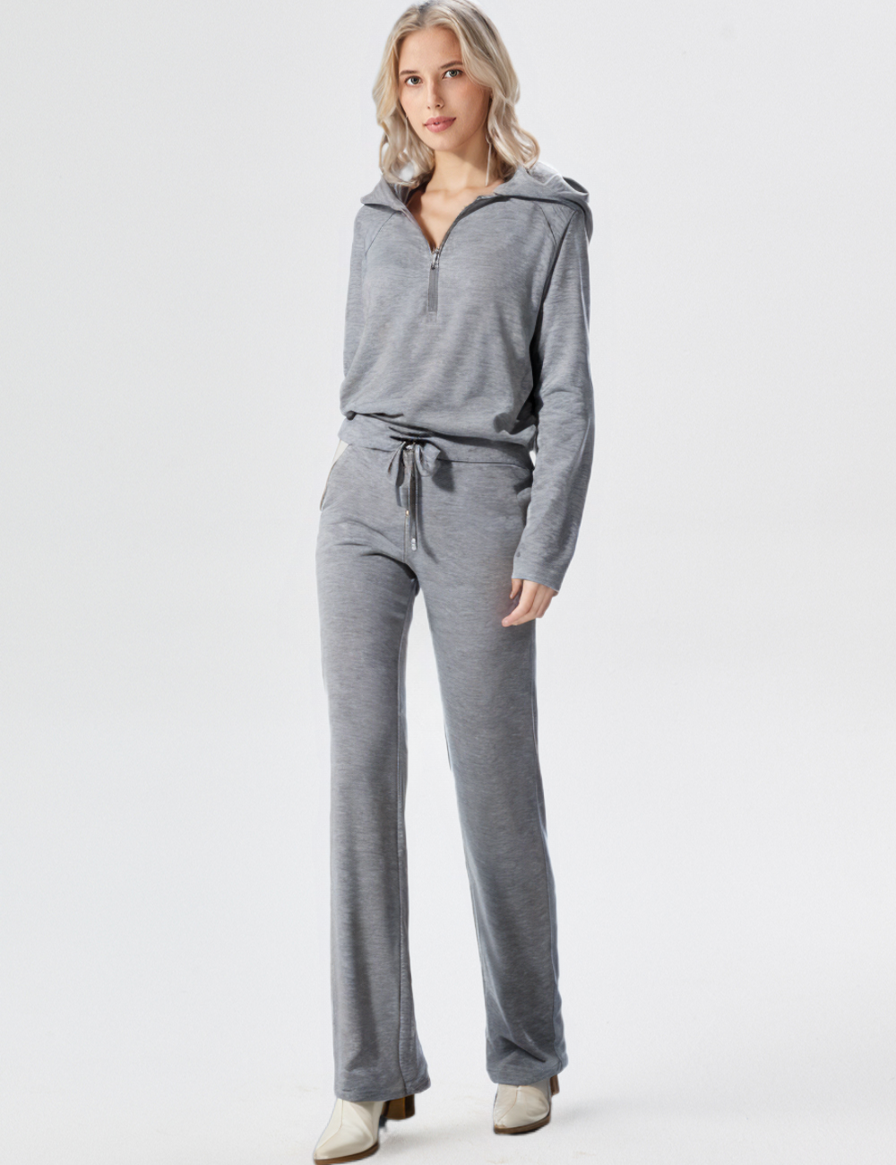 Loungewear met capuchon en rits