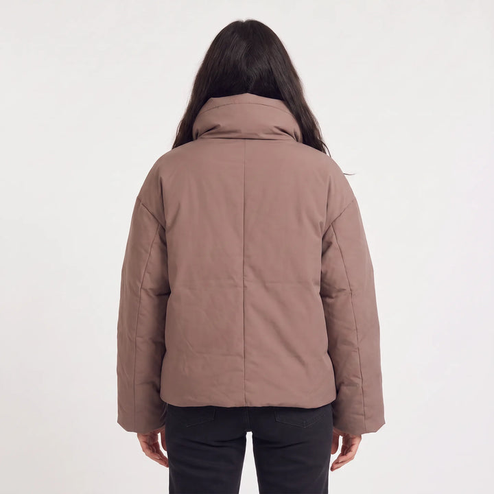 Oversized pufferjas met hoge kraag