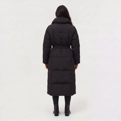 Oversized puffer coat met capuchon