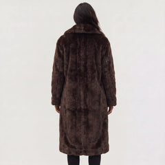 Lange faux fur jas met zakken