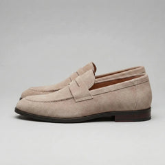 Bruine penny loafers met suède look