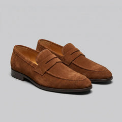 Bruine penny loafers met suède look