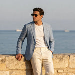 Lichtblauwe blazer met lange mouwen