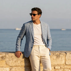 Lichtblauwe blazer met lange mouwen