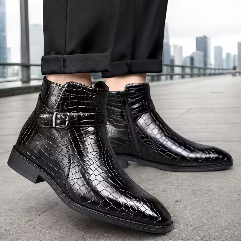 Mid-top laarzen met getextureerd bovenwerk en zijrits