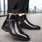 Mid-top laarzen met getextureerd bovenwerk en zijrits