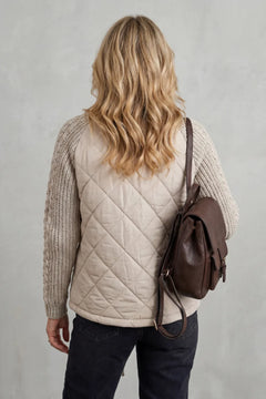 Gewatteerd jack met gebreide mouwen