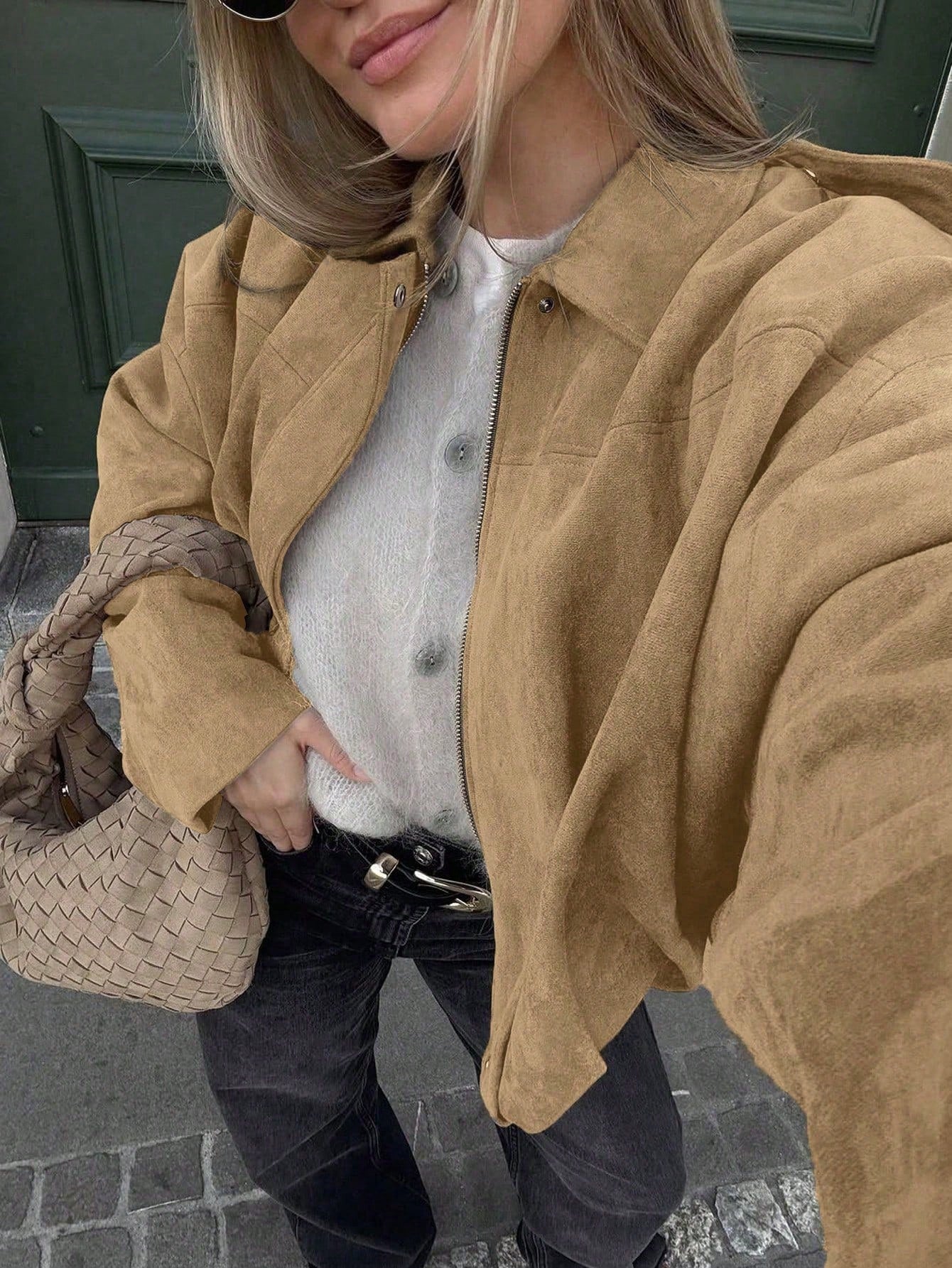 Oversized bomberjack met rits en opstaande kraag