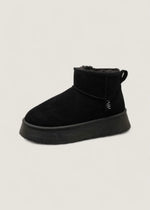 Winter boots met cushioned interior