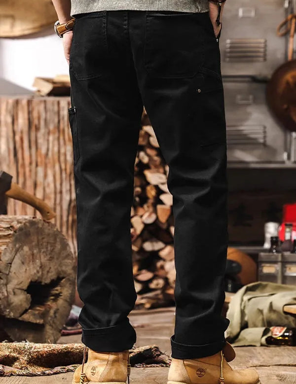 Rechtafstaande broek met meerdere zakken