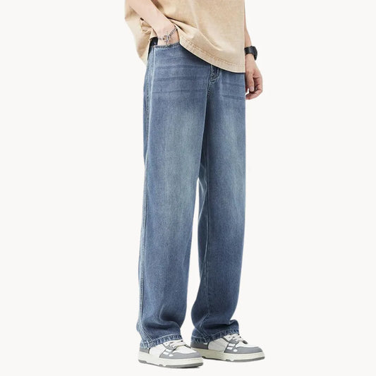 Relaxed fit jeans met lichte wassing