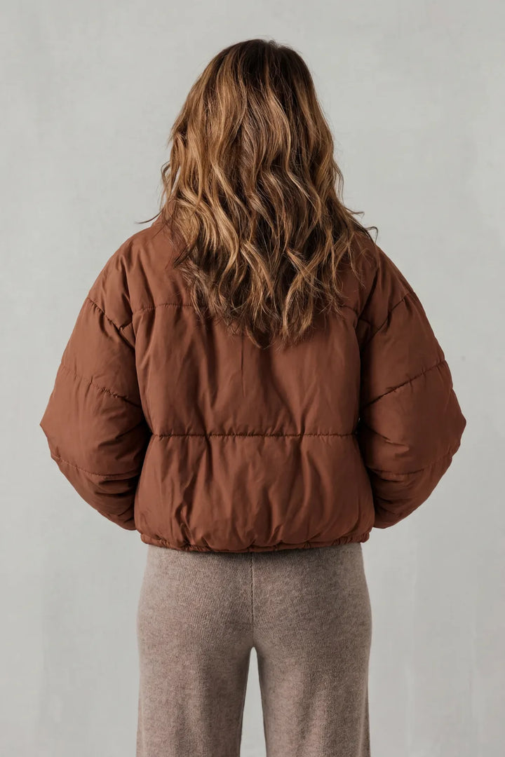 Cropped gewatteerde jas met capuchon