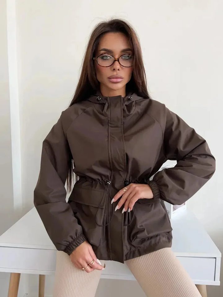 Waterdichte windbreaker met capuchon