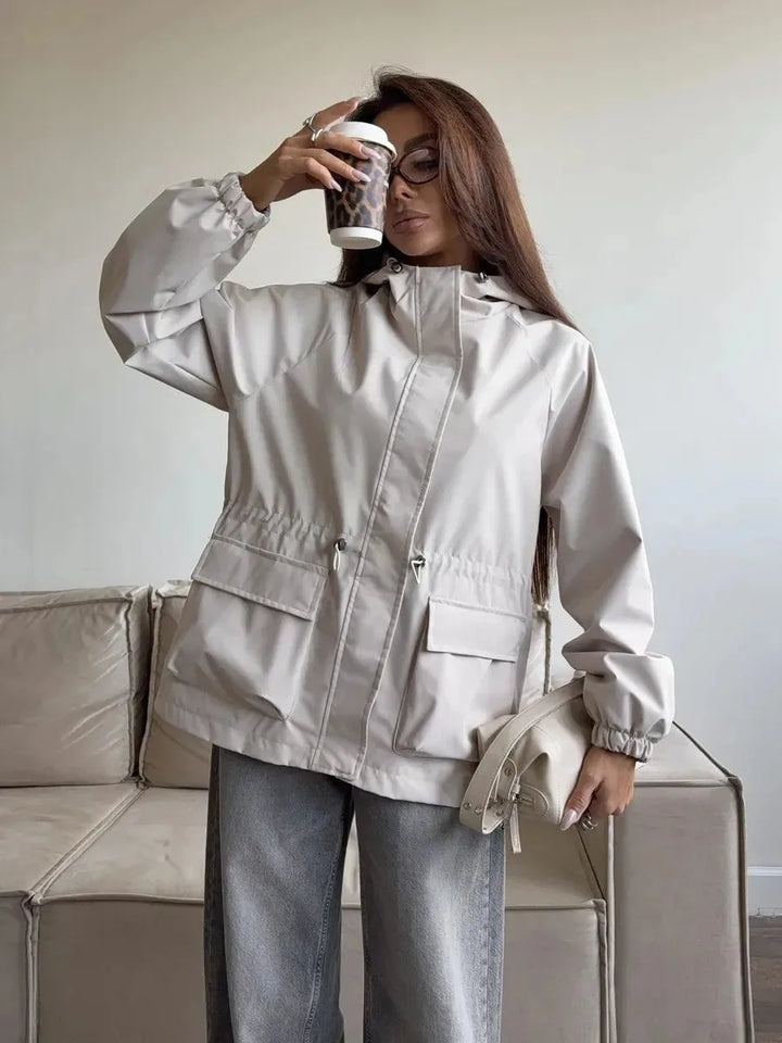 Waterdichte windbreaker met capuchon