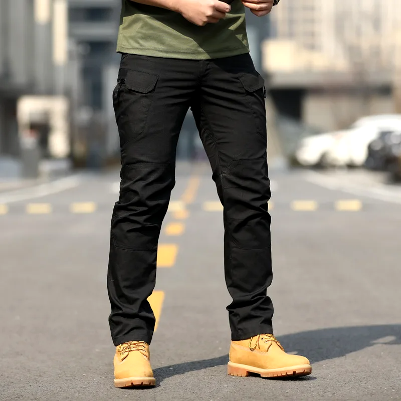 Slim fit werkbroek met meerdere zakken