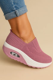 Slip-on sneakers met ademende bovenkant