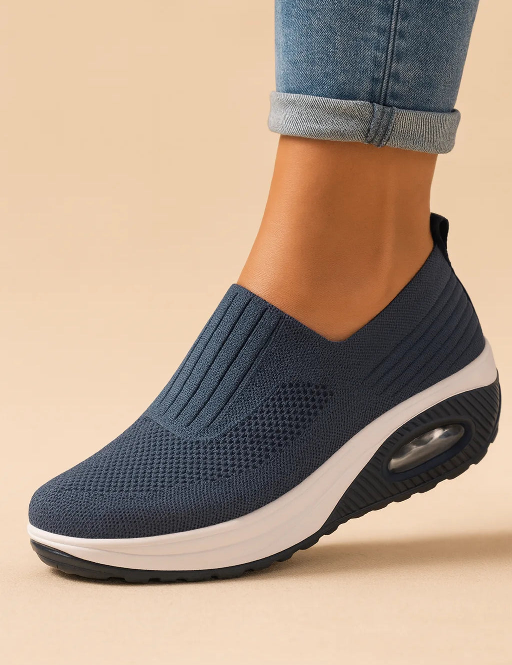 Slip-on sneakers met ademende bovenkant