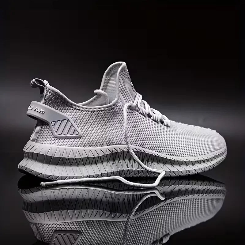 Sneakers met ademend mesh materiaal en rubberen zool