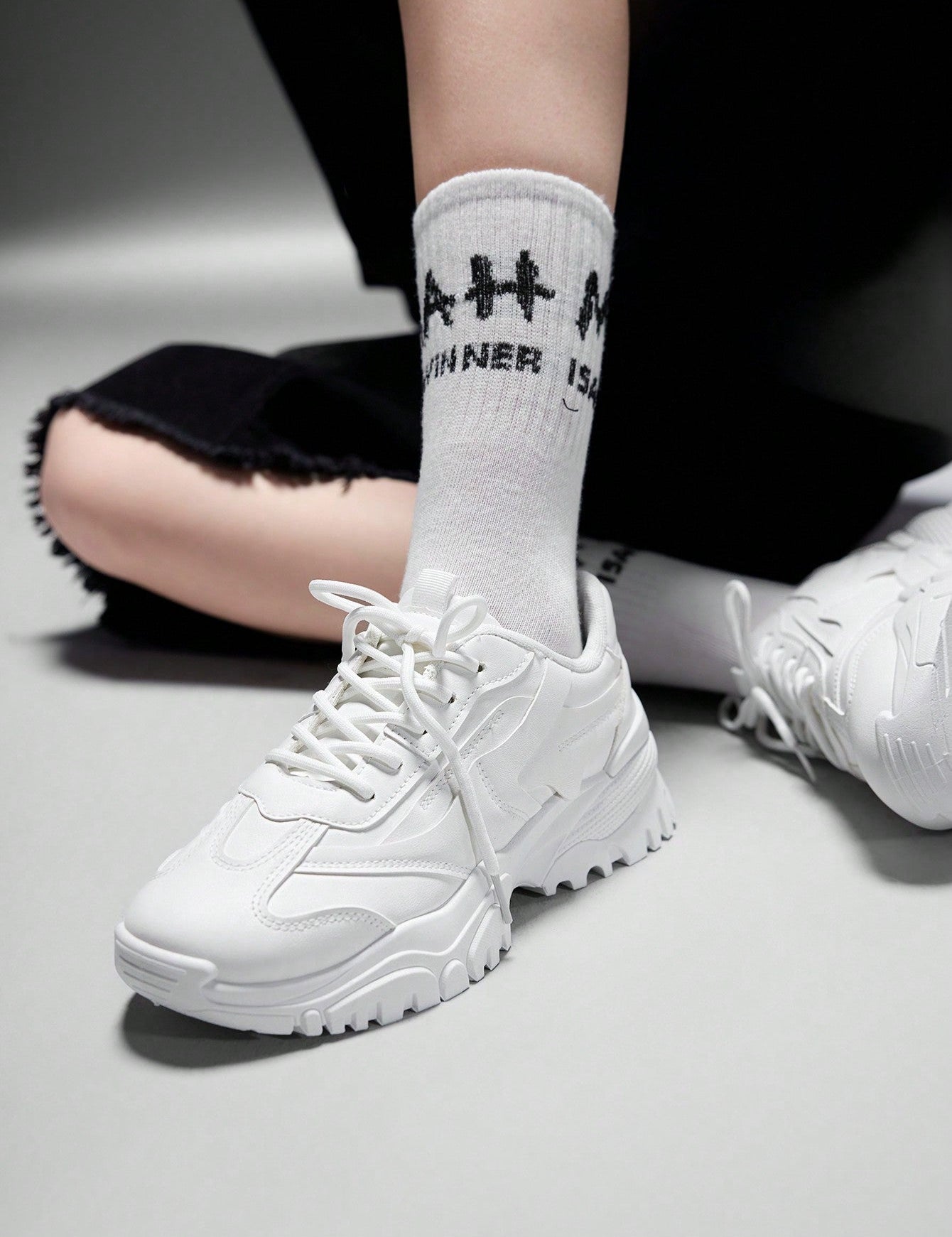 Sneakers met dikke zool en mesh-oppervlak