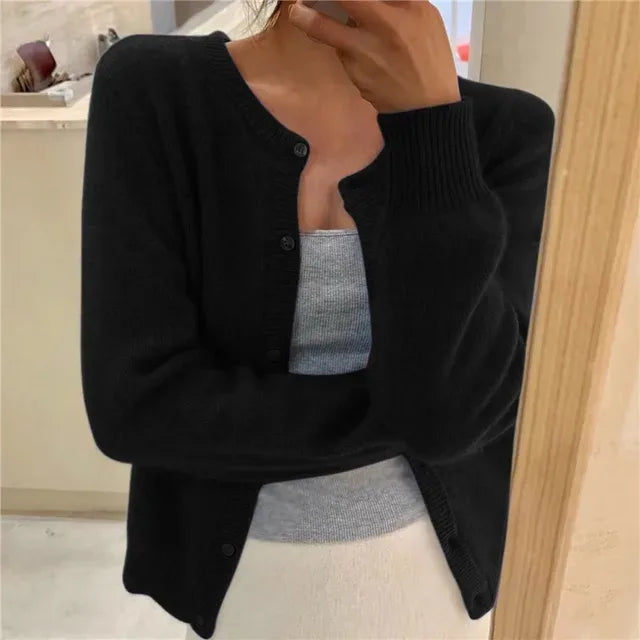 Cardigan met knopen en lange mouwen