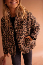 Leopard print bomberjack