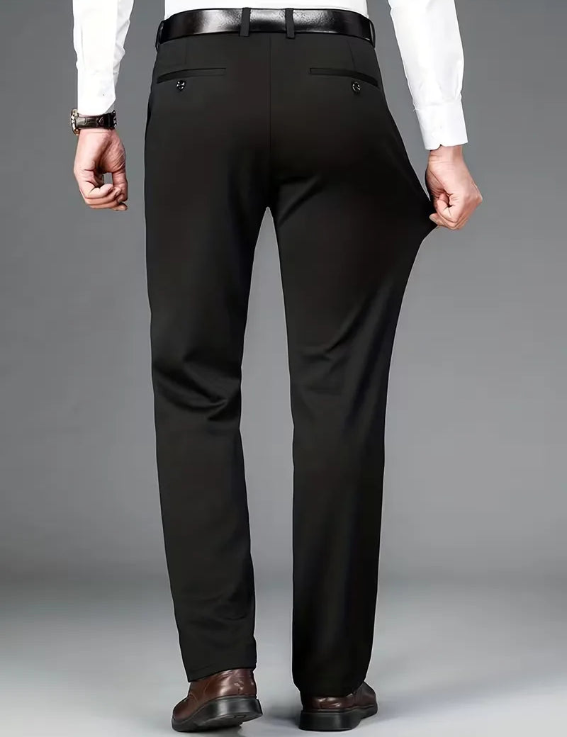 Zwarte zakelijke broek met rechte pijpen