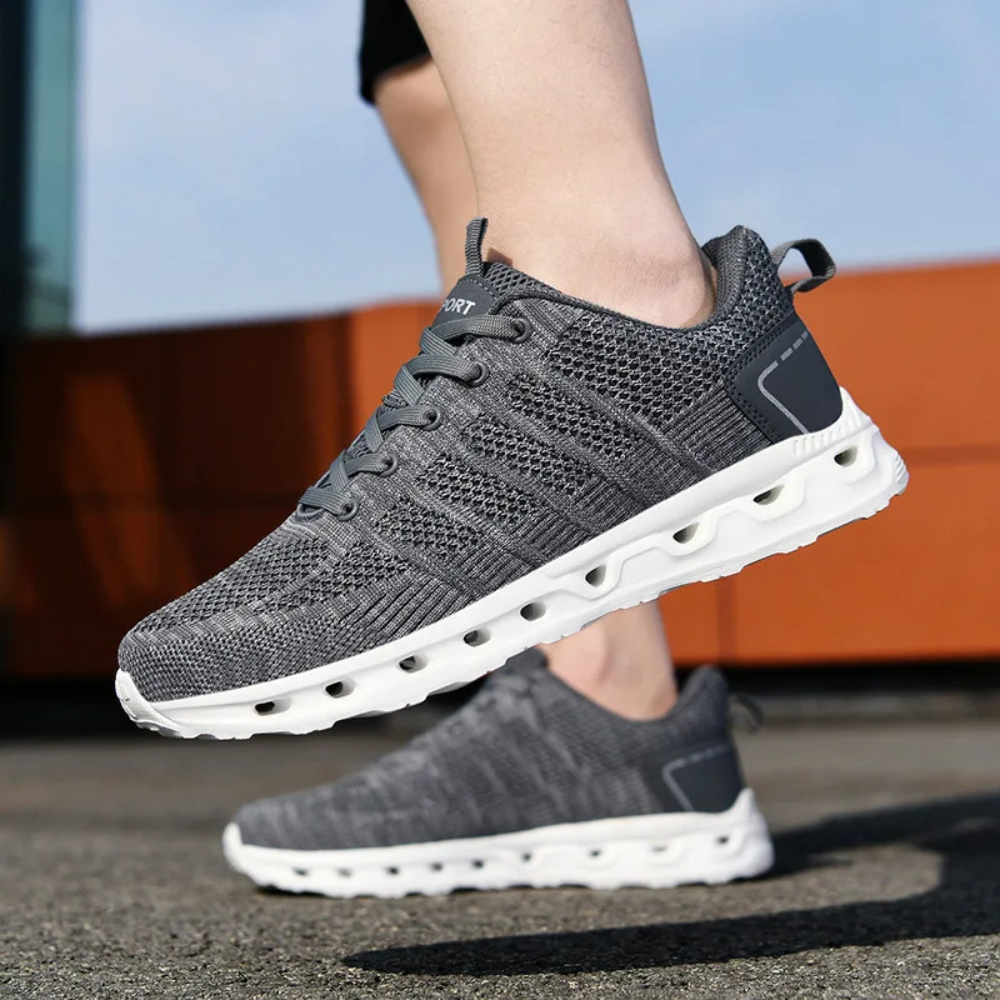 Ademende comfortabele hardloopschoenen in de kleur Zwart voor dames in stijl geschikt voor alle seizoenen.