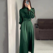 Aicha | Avondjurk met glinsterende details in de kleur Groen voor dames in Party stijl ideaal voor de lente.
