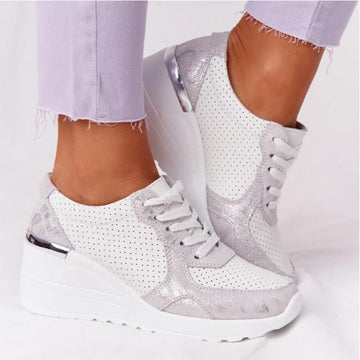 Air Sneakers | Nooit meer pijnlijke voeten in de kleur Beige voor dames in stijl geschikt voor alle seizoenen.