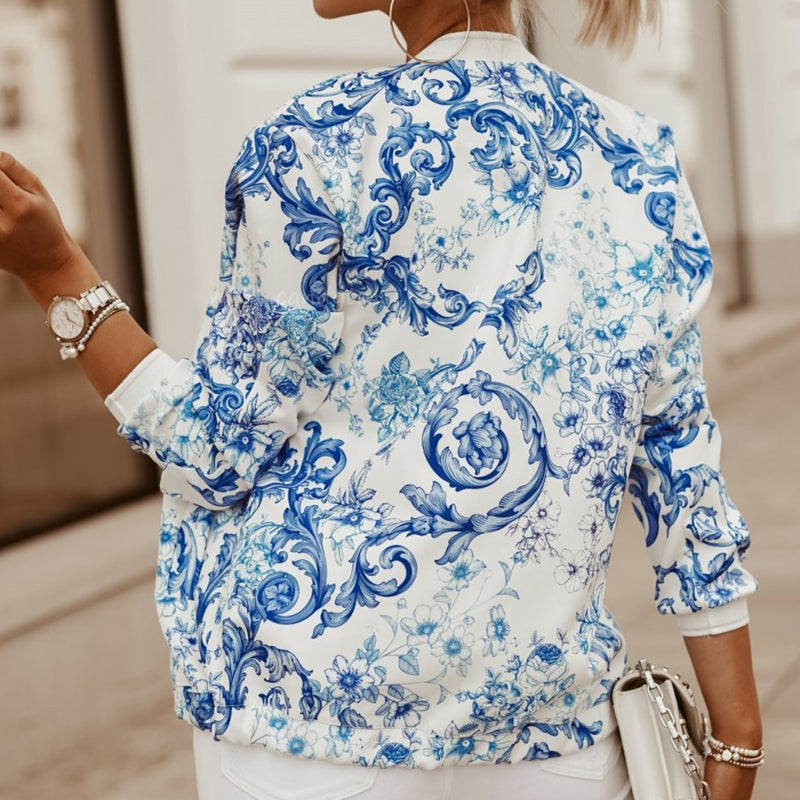 Amber | Elegante bohemian blazer in de kleur Blauw voor dames in Formal stijl ideaal voor de lente.