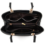 Anna Crossbody Tas | Leuk & Charmant in de kleur Donkerroze voor dames in stijl geschikt voor alle seizoenen.
