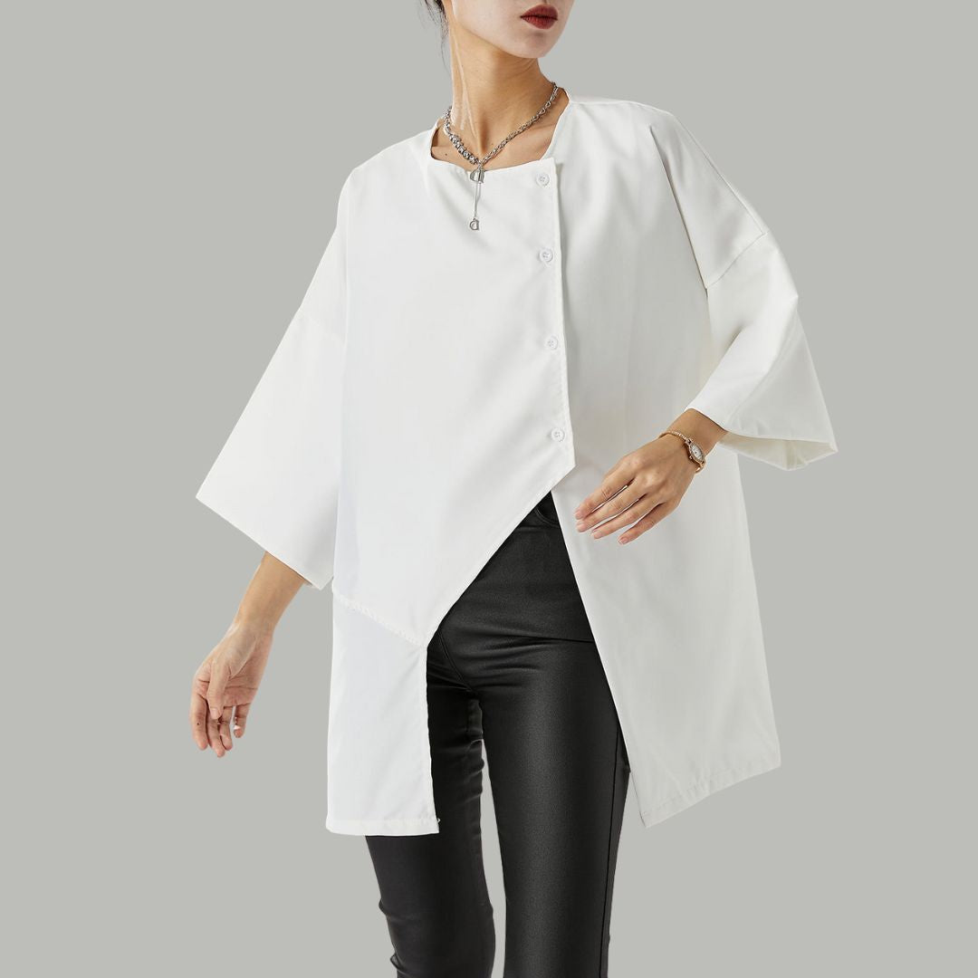 Annabel | Asymmetrische blouse in de kleur Wit voor dames in Formal stijl ideaal voor de herfst.