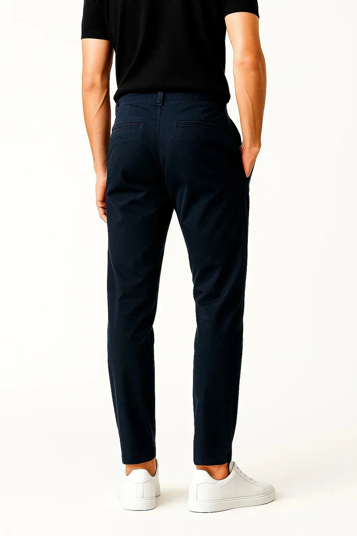 Chino's met straight leg fit