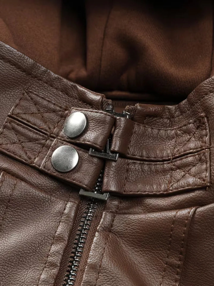 Zwarte leren jas met capuchon