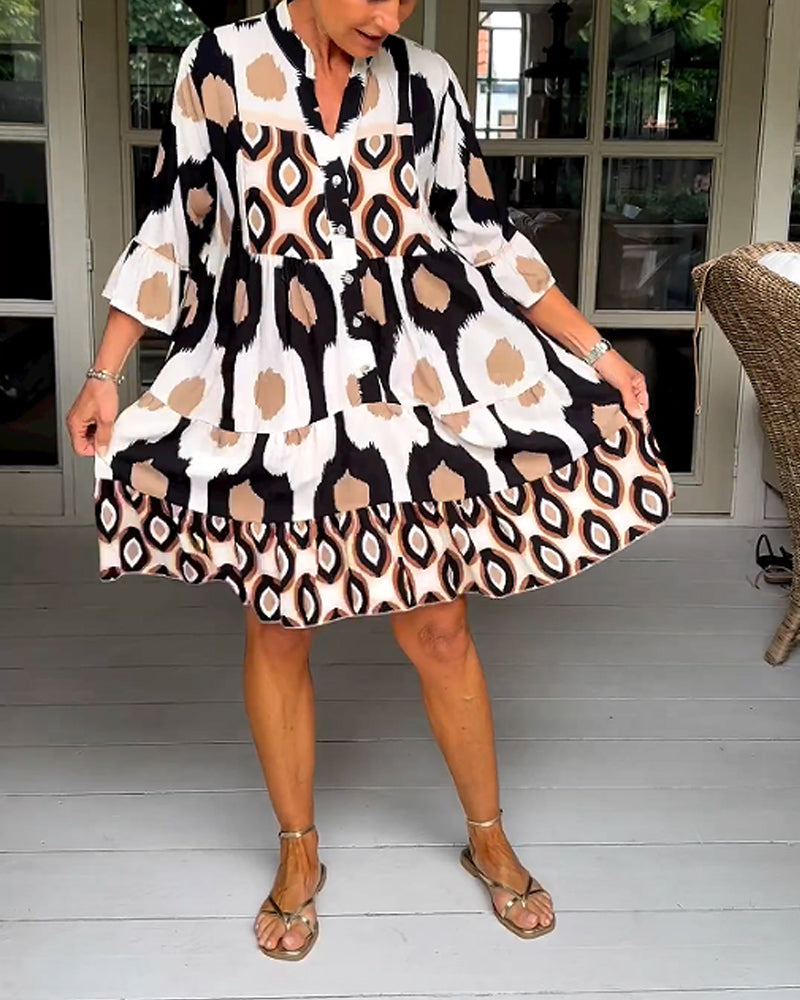 Bedrukte jurk met 3/4 mouwen in de kleur Wit voor dames in stijl ideaal voor de lente.