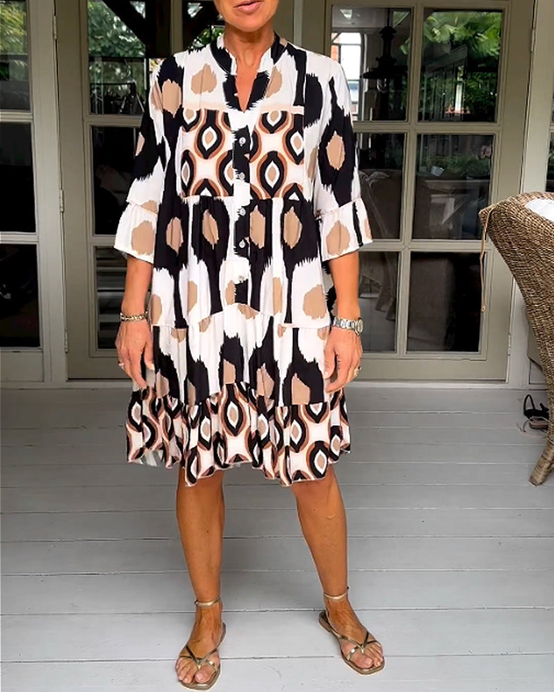 Bedrukte jurk met 3/4 mouwen in de kleur Wit voor dames in stijl ideaal voor de lente.