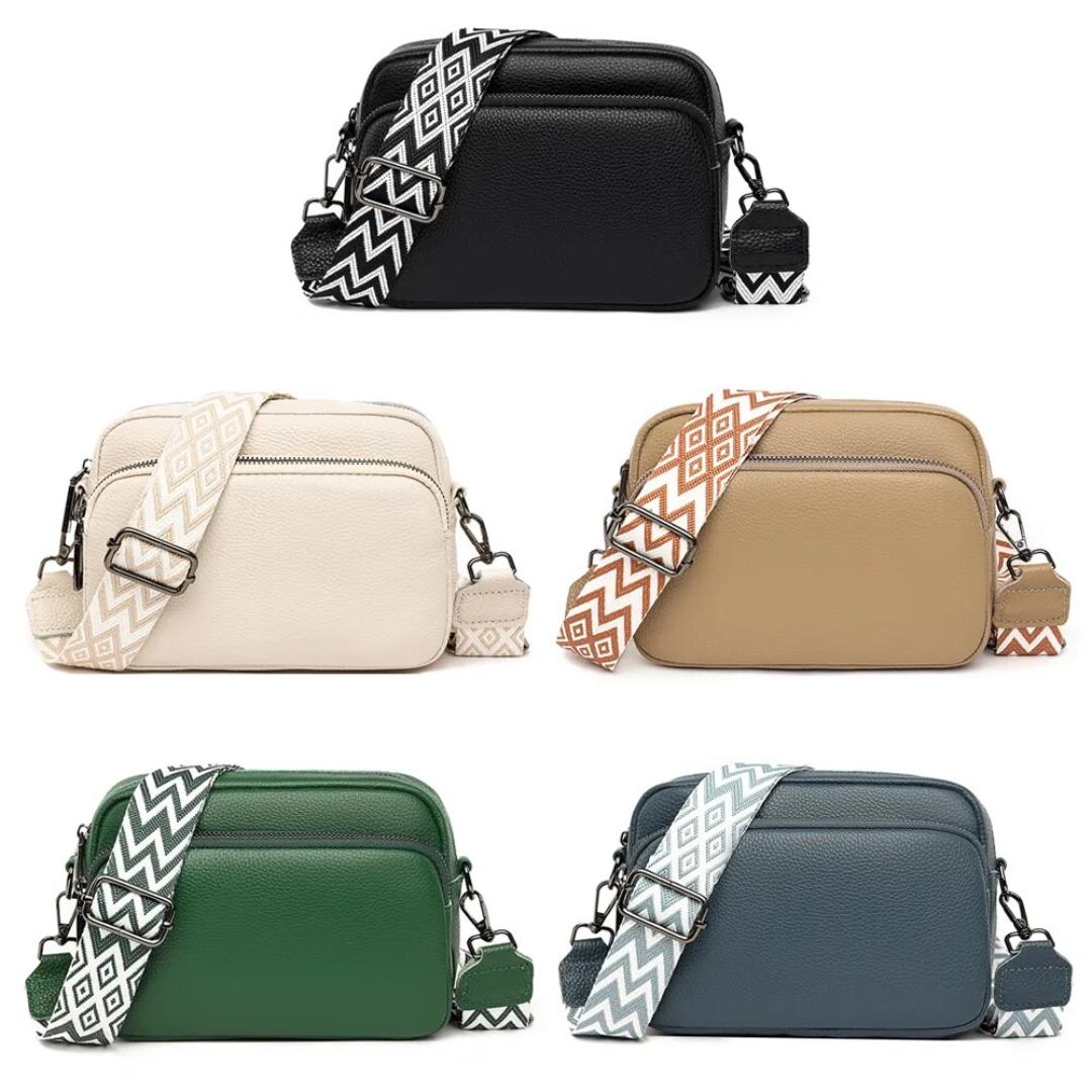 Carrie Messenger Tas | Strak & Stijlvol in de kleur Blauw voor dames in stijl geschikt voor alle seizoenen.