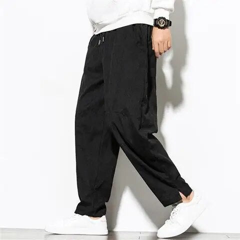 Casparus | Retro Corduroy broek met stijl in de kleur Zwart voor heren in stijl ideaal voor de herfst.