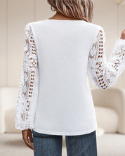 Casual chique kanten top in de kleur Wit voor dames in stijl ideaal voor de herfst.