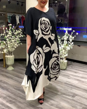 Casual losvallend jurkje met rozenprint in de kleur Zwart voor dames in stijl ideaal voor de herfst.