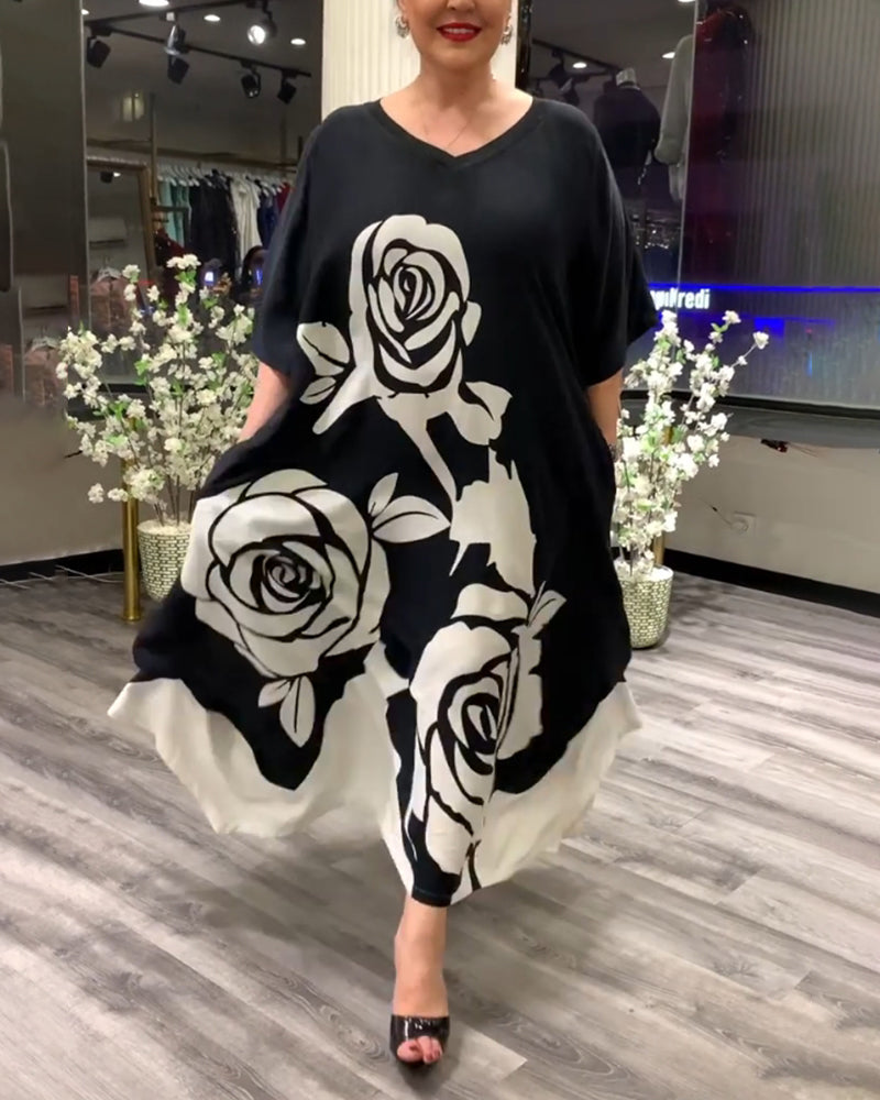 Casual losvallend jurkje met rozenprint in de kleur Zwart voor dames in stijl ideaal voor de herfst.