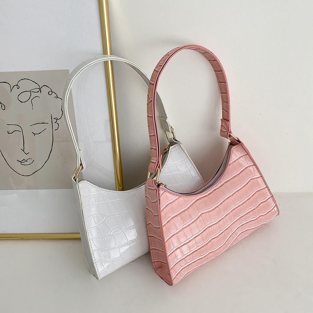 Celine Bag | Fashionable handtas voor dames in de kleur Roze voor dames in stijl geschikt voor alle seizoenen.