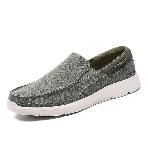 Chris | Lichte canvas schoenen in de kleur Groen voor heren in stijl geschikt voor alle seizoenen.