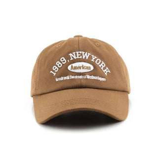 Collin | Stijlvolle New York pet in de kleur Bruin voor heren in stijl geschikt voor alle seizoenen.